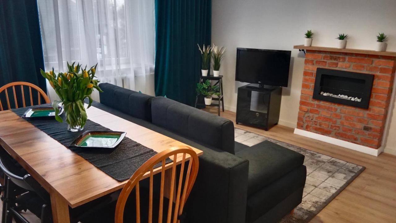 Apartament Dwupokojowy Ostrowiec Swietokrzyski Ngoại thất bức ảnh