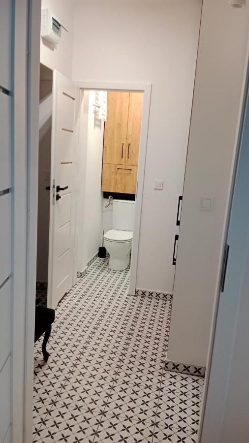 Apartament Dwupokojowy Ostrowiec Swietokrzyski Ngoại thất bức ảnh